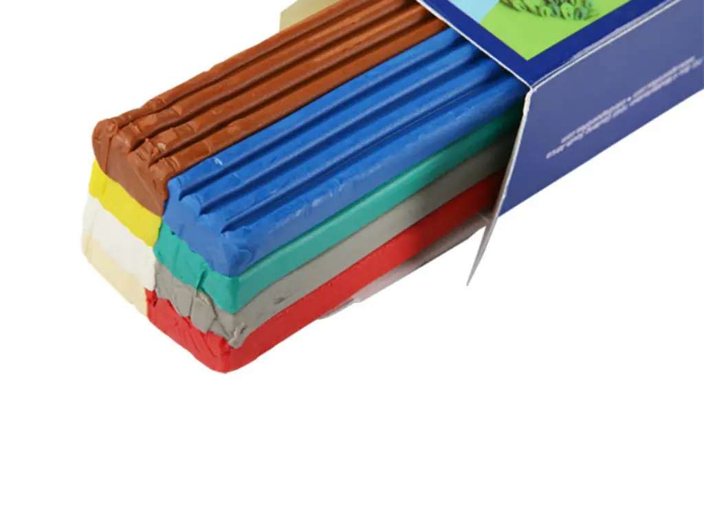 HENKEL 500G CLAY--ASSORTED COLOURS
