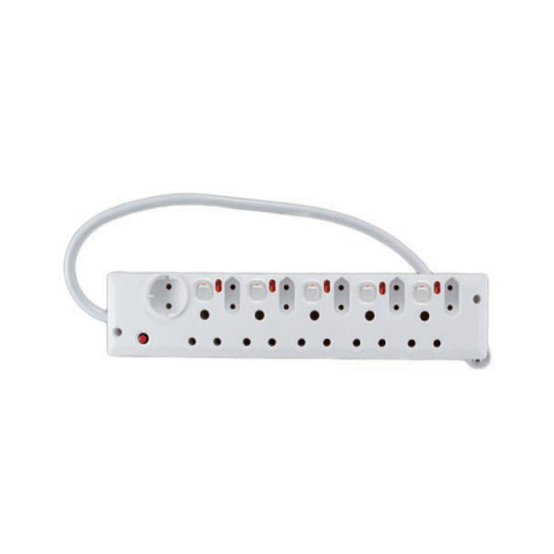 ELEVEN WAY MULTI PLUG WITH SWITCHES 